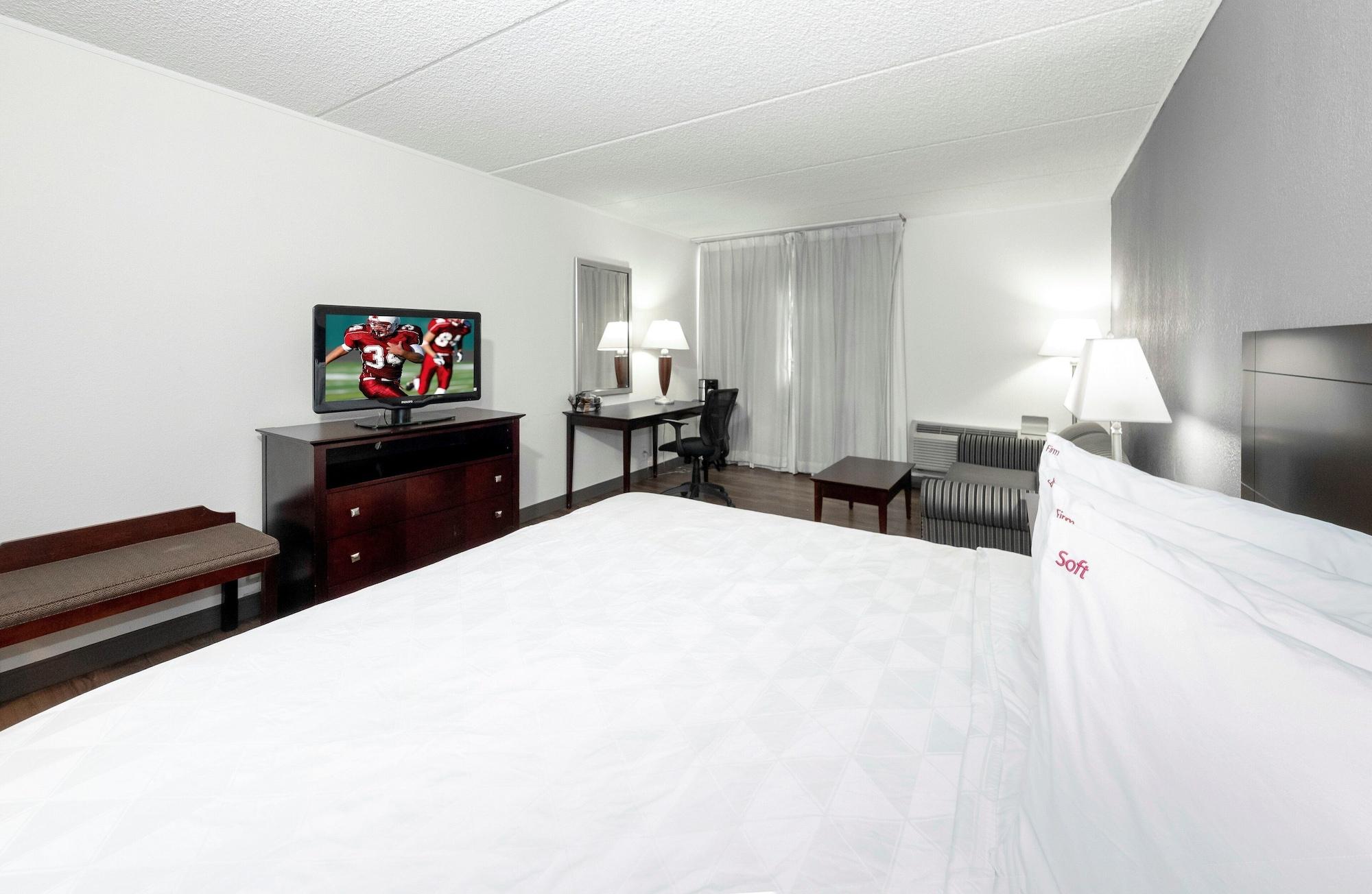 Red Roof Inn Plus Newark Liberty Airport - Carteret Exteriér fotografie