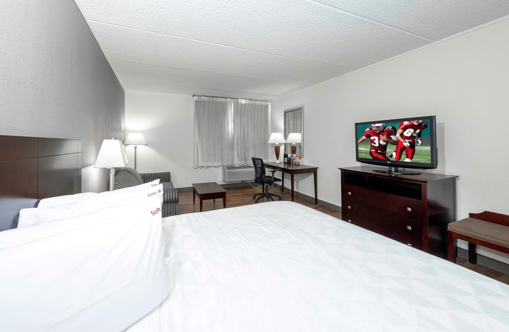 Red Roof Inn Plus Newark Liberty Airport - Carteret Exteriér fotografie